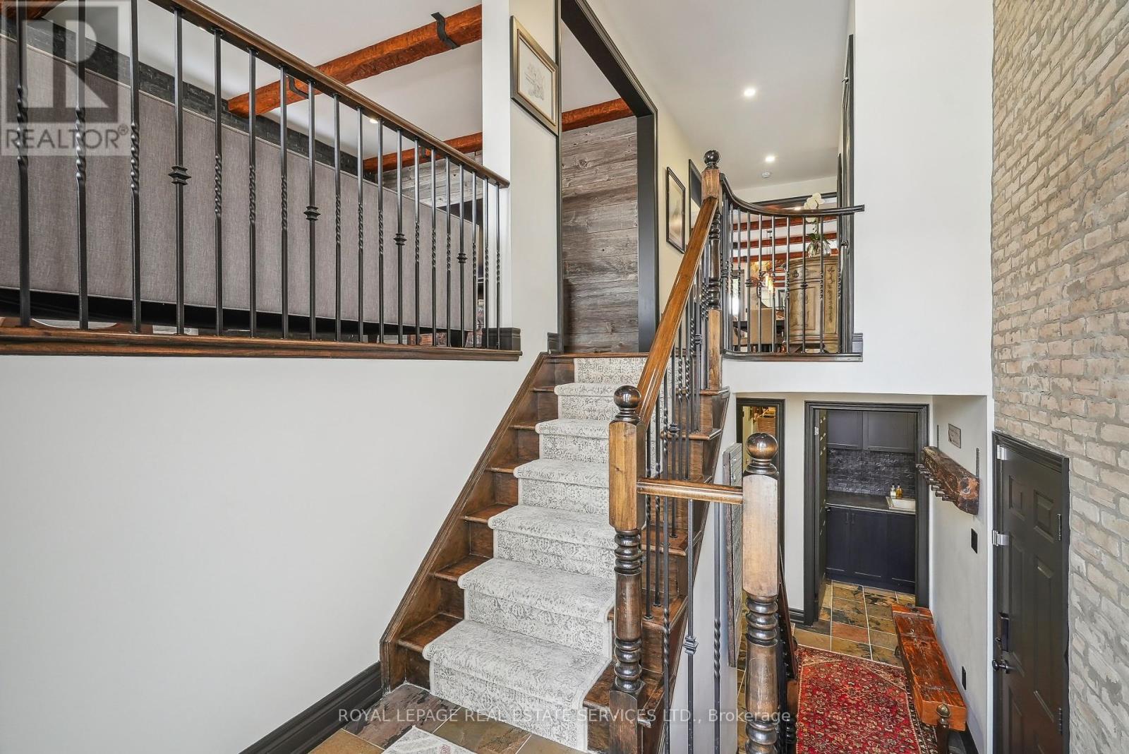 Property at 16 ARBORGLEN DRIVE image 4