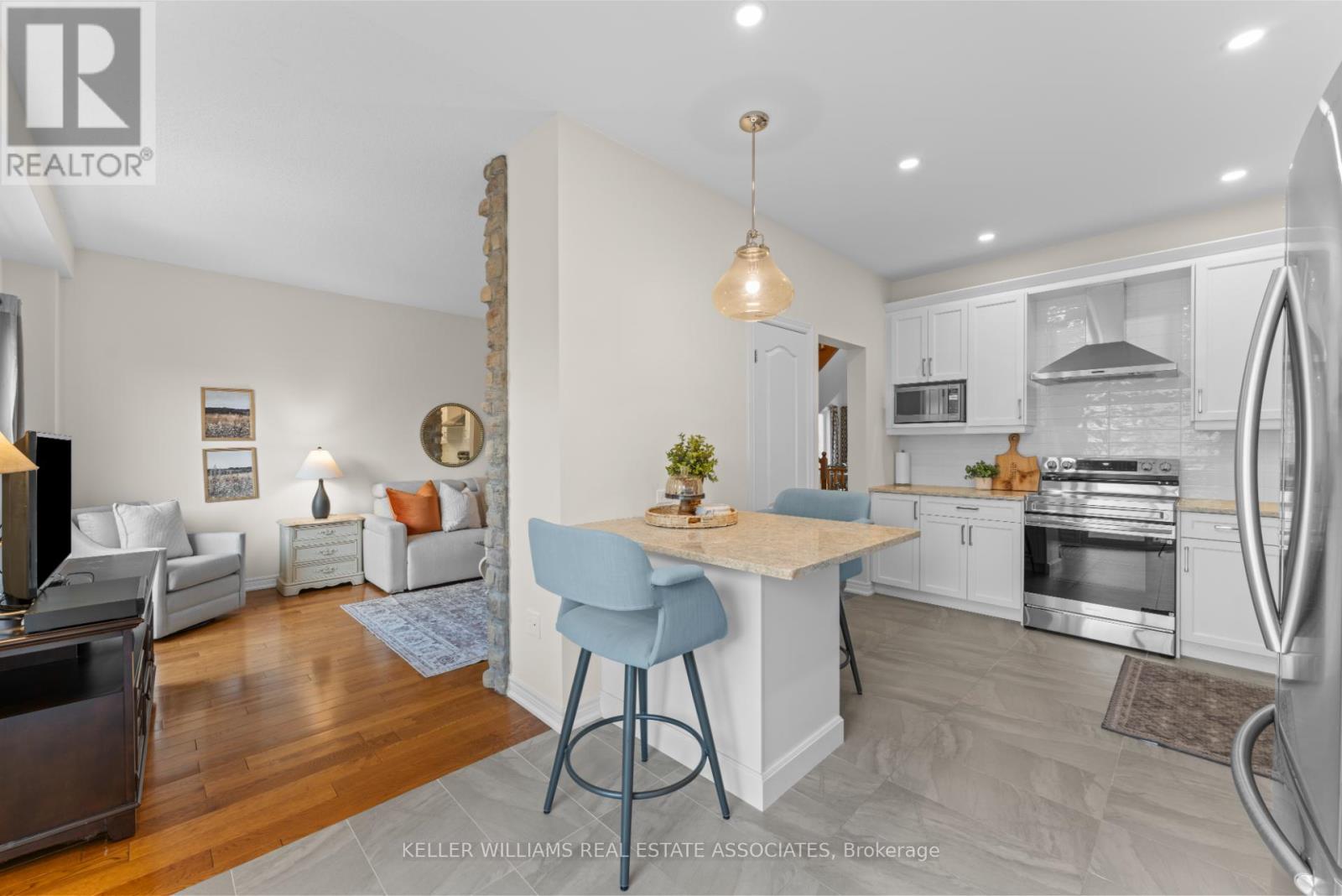 4039 Medland Drive, Burlington (Rose), Ontario  L7M 4W7 - Photo 9 - W12115725