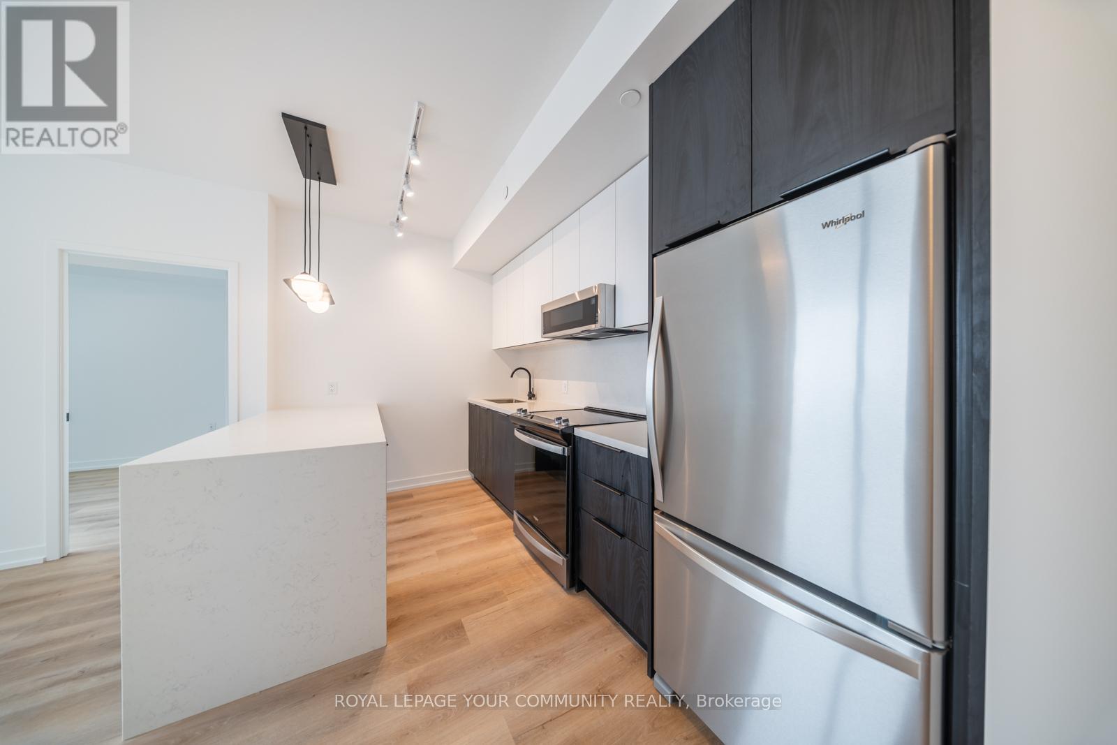 711 - 5 York Garden Way, Toronto (Yorkdale-Glen Park), Ontario  M6A 2V1 - Photo 5 - W12115810