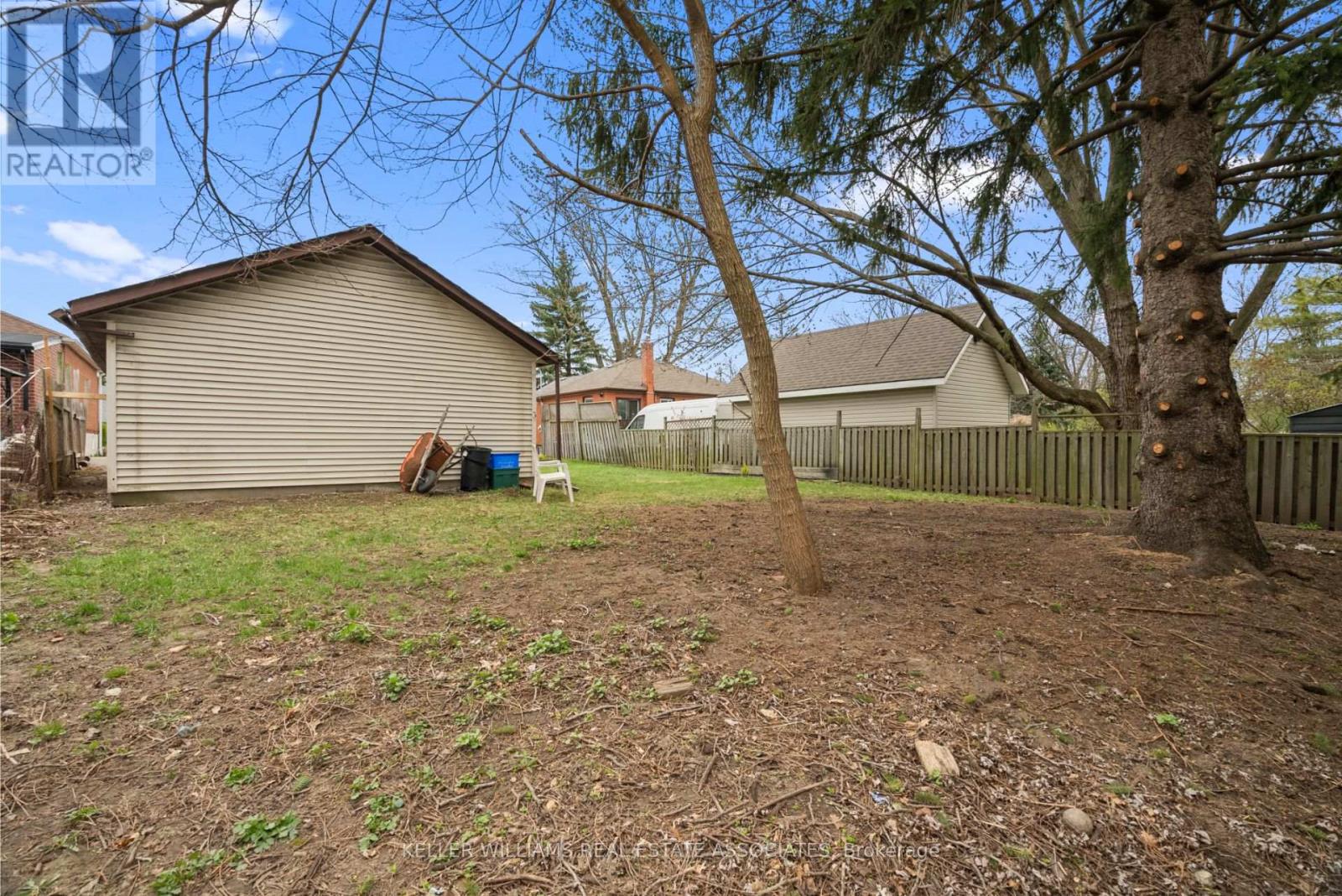 557 Exbury Crescent, Mississauga (Mineola), Ontario  L5G 2P5 - Photo 40 - W12115866