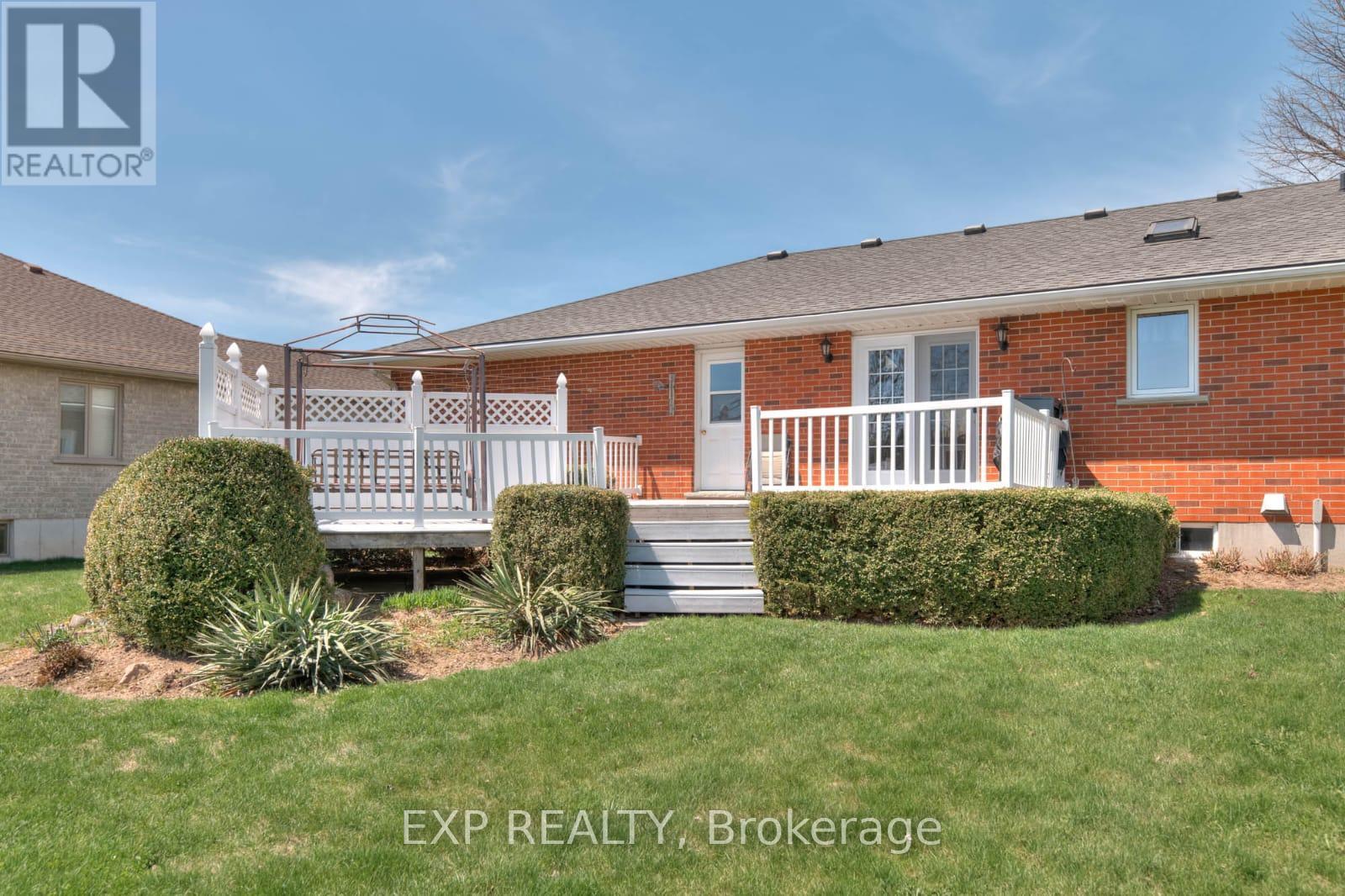 763 Sports Drive, Huron East, Ontario  N0G 1H0 - Photo 10 - X11971777
