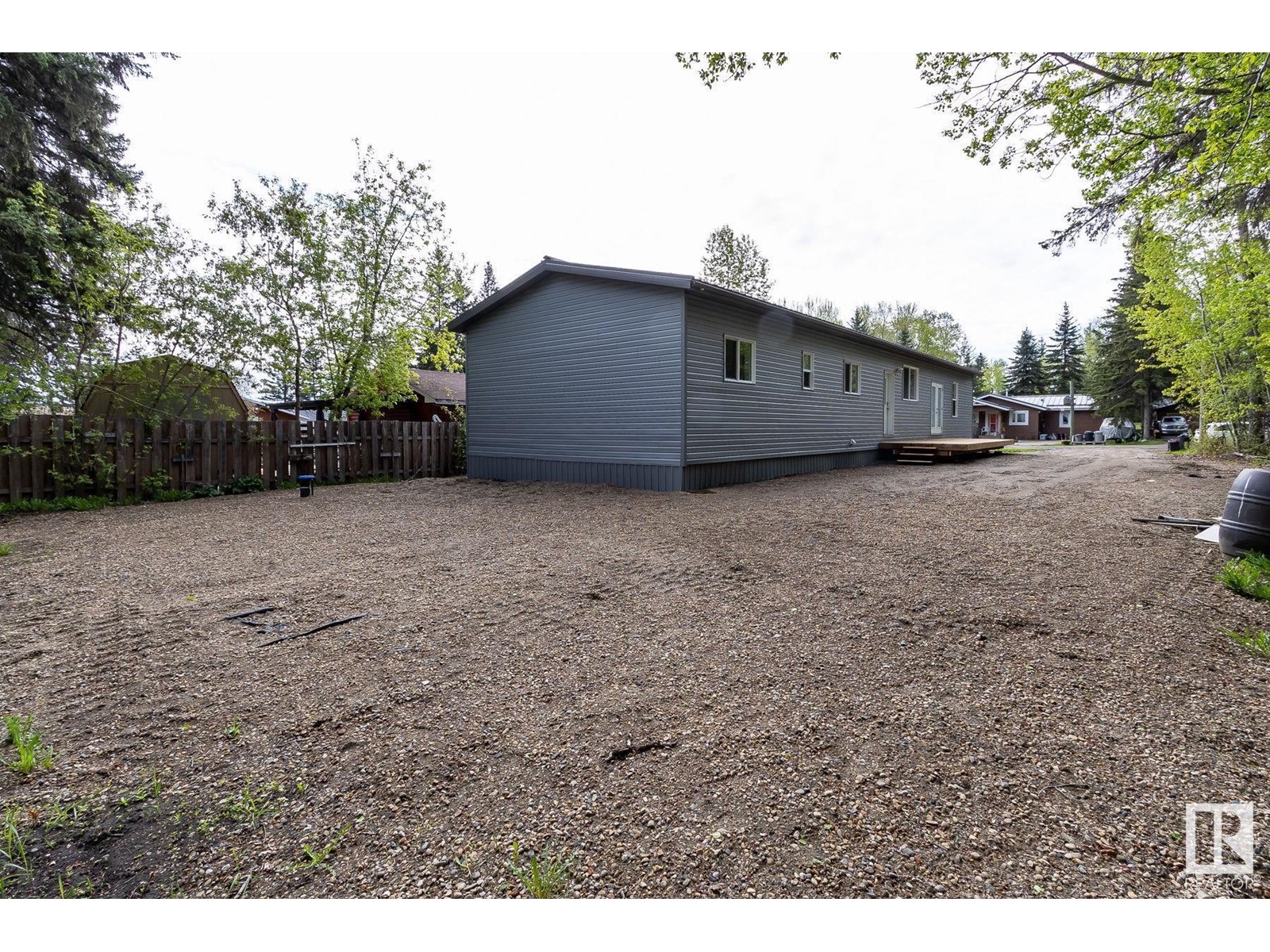 305 3 St, Rural Lac Ste. Anne County, Alberta  T0A 0E0 - Photo 41 - E4433649