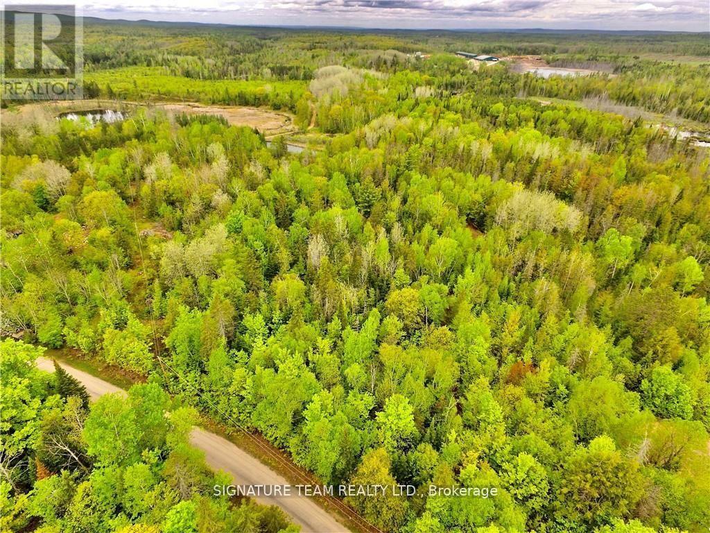 122 Western Drive, Bonnechere Valley, Ontario  K0J 1T0 - Photo 4 - X12082928
