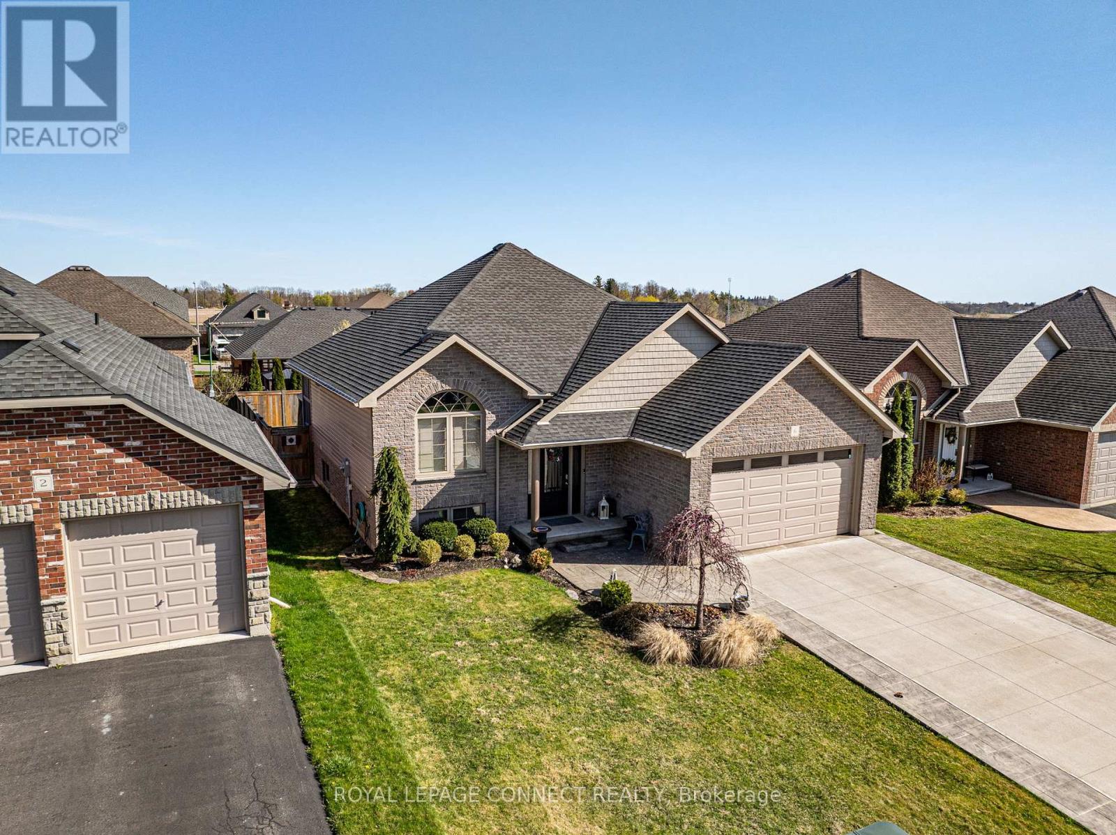 Property at 6 REDBUD CRESCENT image 2