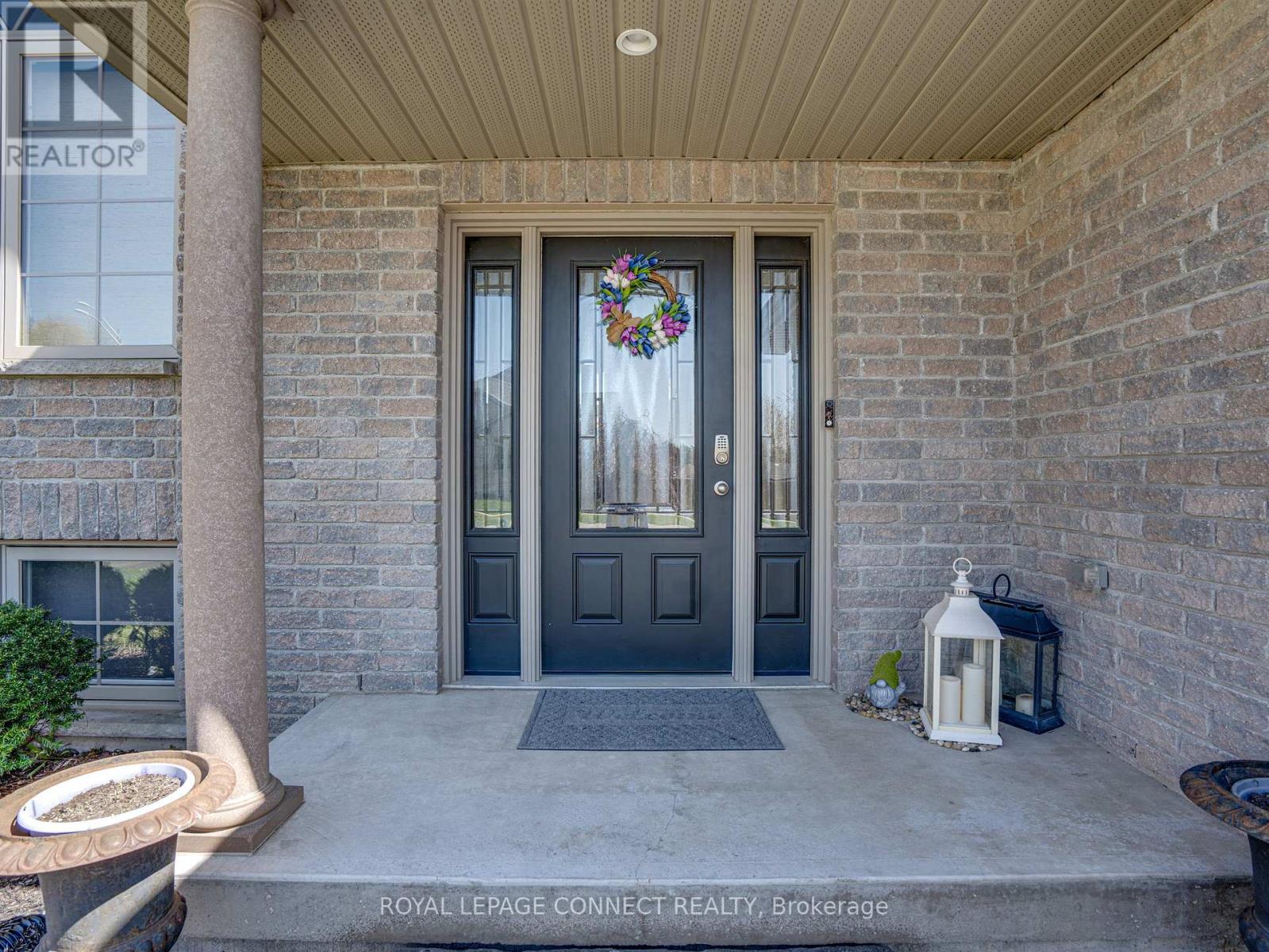 Property at 6 REDBUD CRESCENT image 4