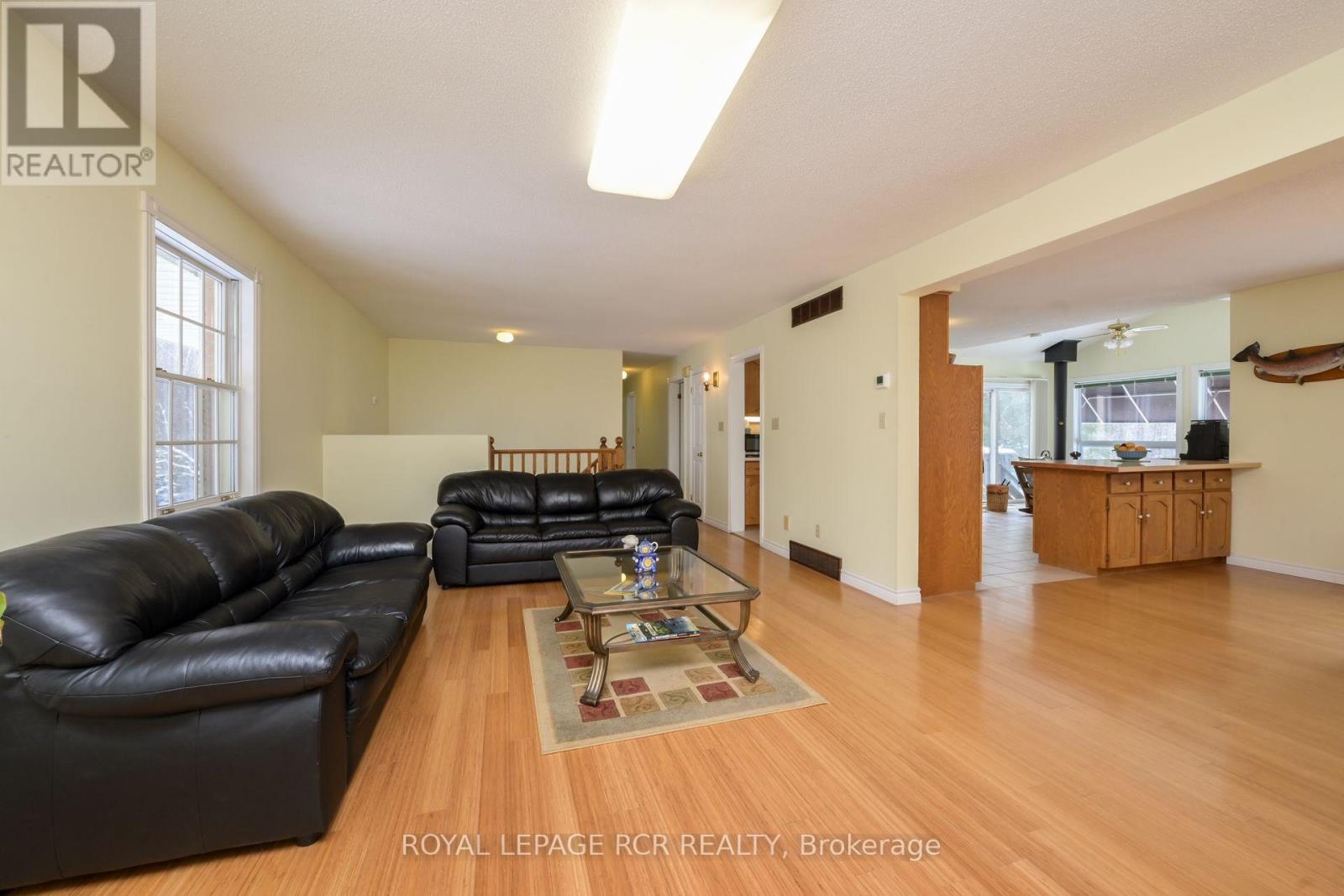 919 Guelph Road, Centre Wellington, Ontario  N1M 3G5 - Photo 13 - X12115635