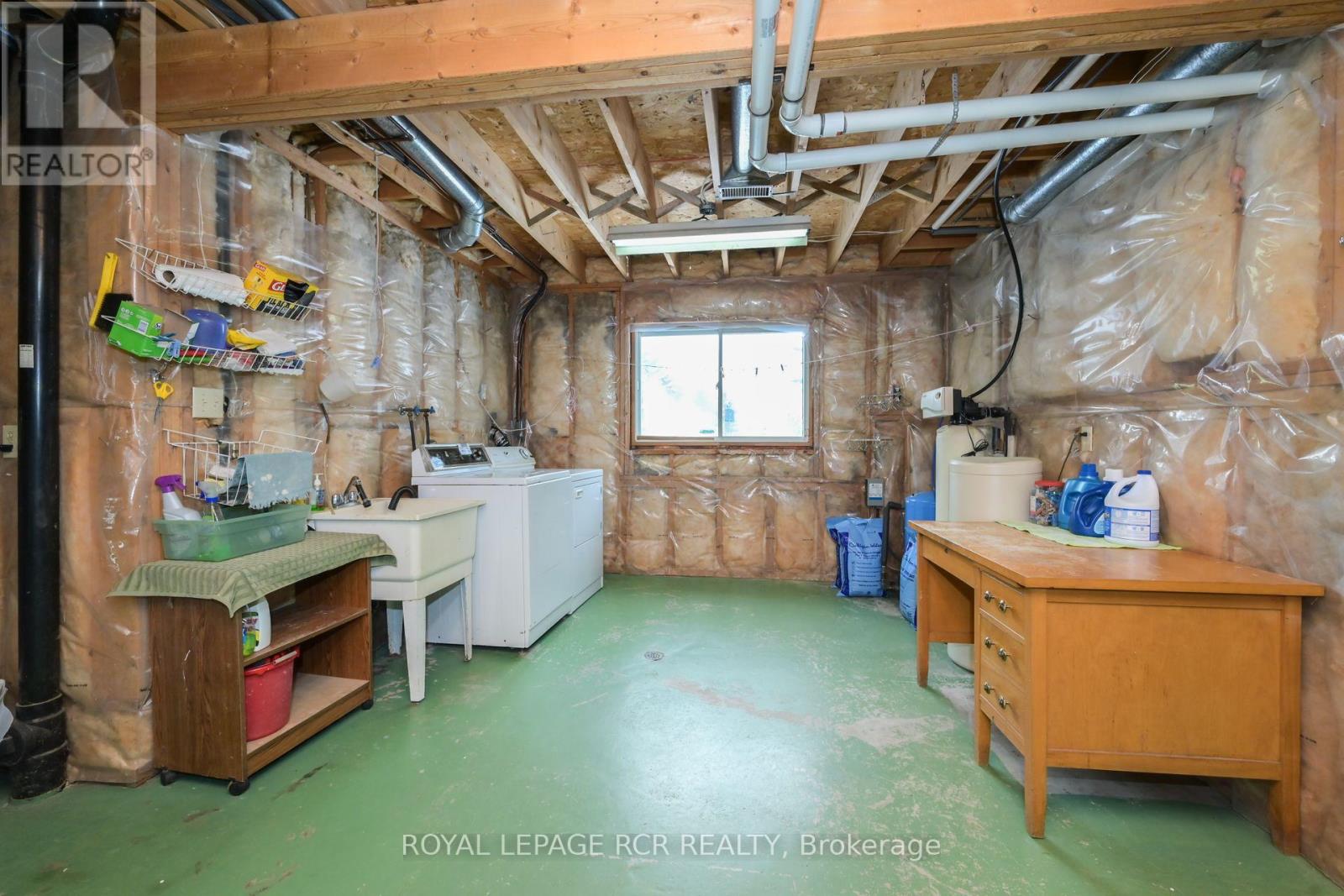 919 Guelph Road, Centre Wellington, Ontario  N1M 3G5 - Photo 27 - X12115635
