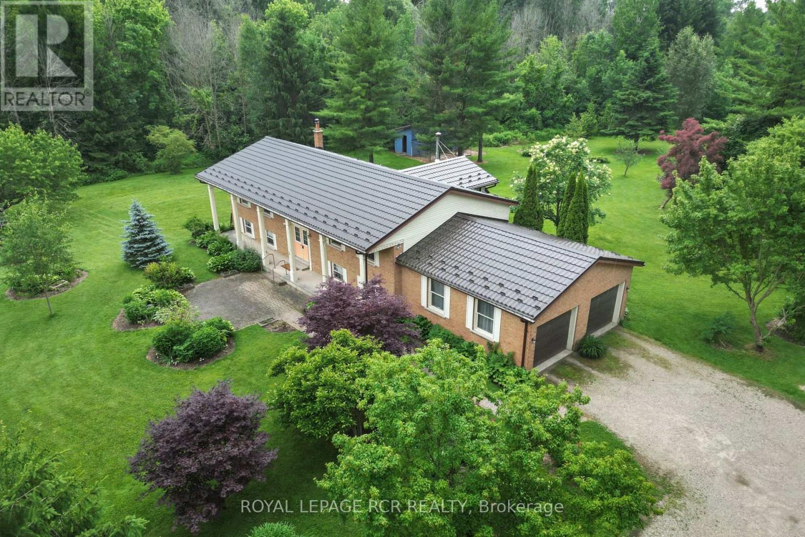 919 Guelph Road, Centre Wellington, Ontario  N1M 3G5 - Photo 31 - X12115635