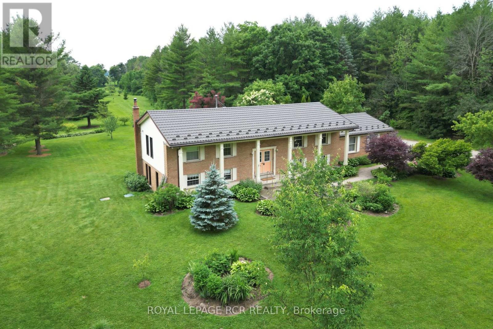 919 Guelph Road, Centre Wellington, Ontario  N1M 3G5 - Photo 32 - X12115635