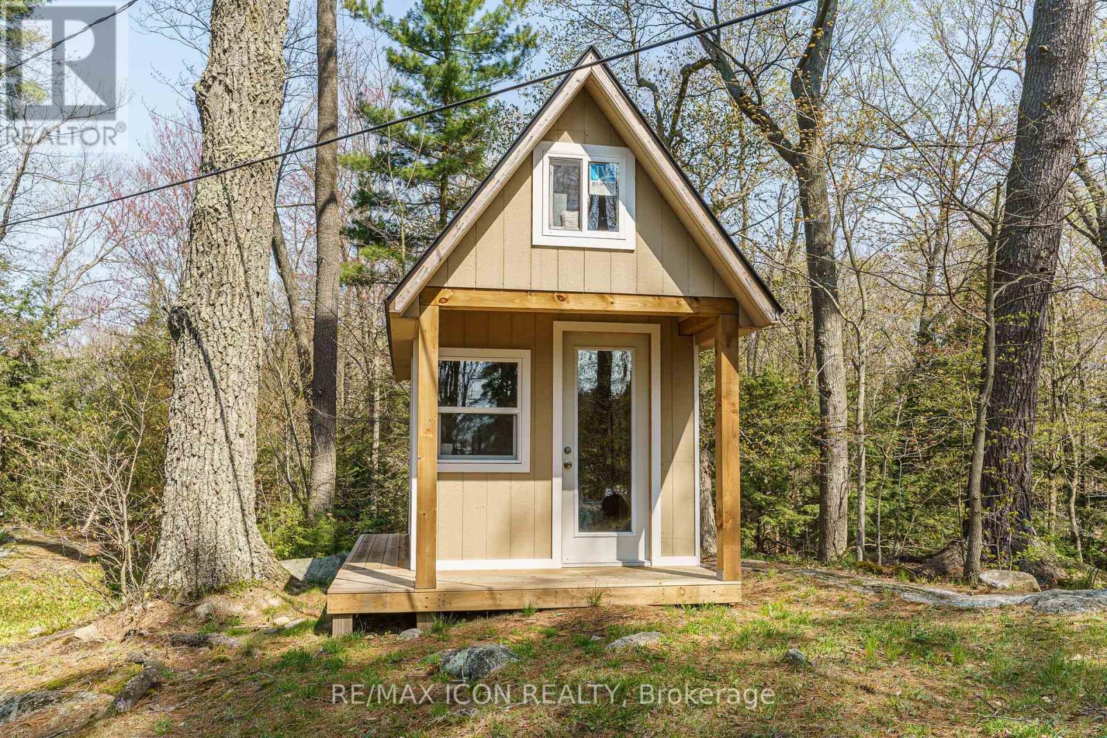 99 Bala Park Island, Muskoka Lakes (Medora), Ontario  P0C 1A0 - Photo 29 - X12115788