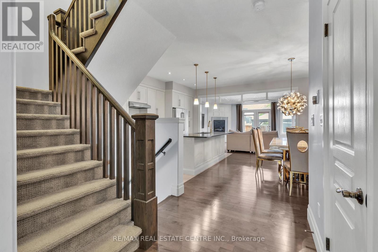 140 Oak Park Drive, Waterloo, Ontario  N2K 0B3 - Photo 20 - X12115840