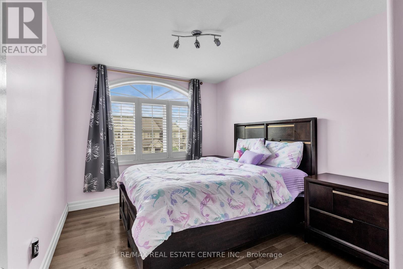 140 Oak Park Drive, Waterloo, Ontario  N2K 0B3 - Photo 31 - X12115840