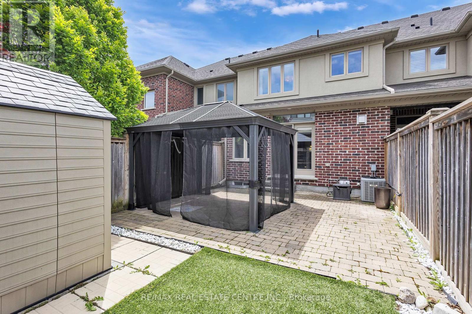 140 Oak Park Drive, Waterloo, Ontario  N2K 0B3 - Photo 41 - X12115840