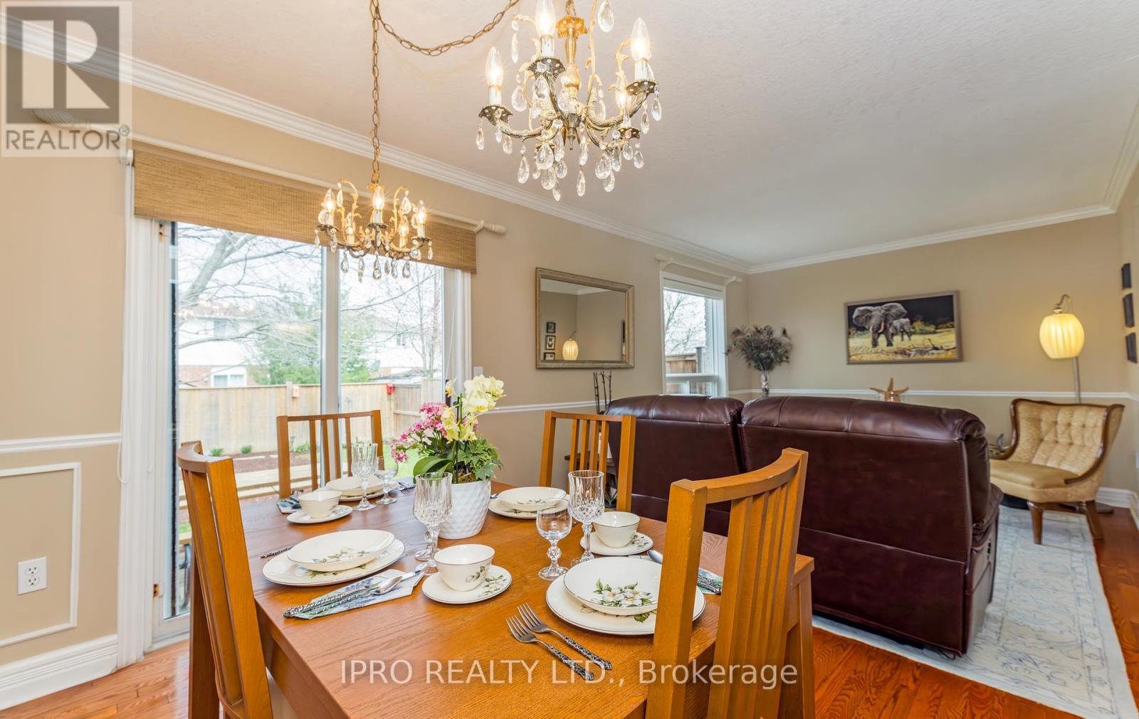 19 Thompson Drive, Guelph (Grange Road), Ontario  N1E 7A5 - Photo 12 - X12115847