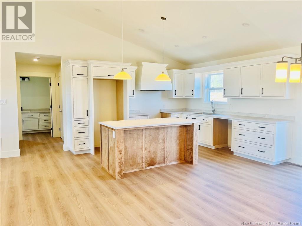 Property at 116 Glennorth Street image 3