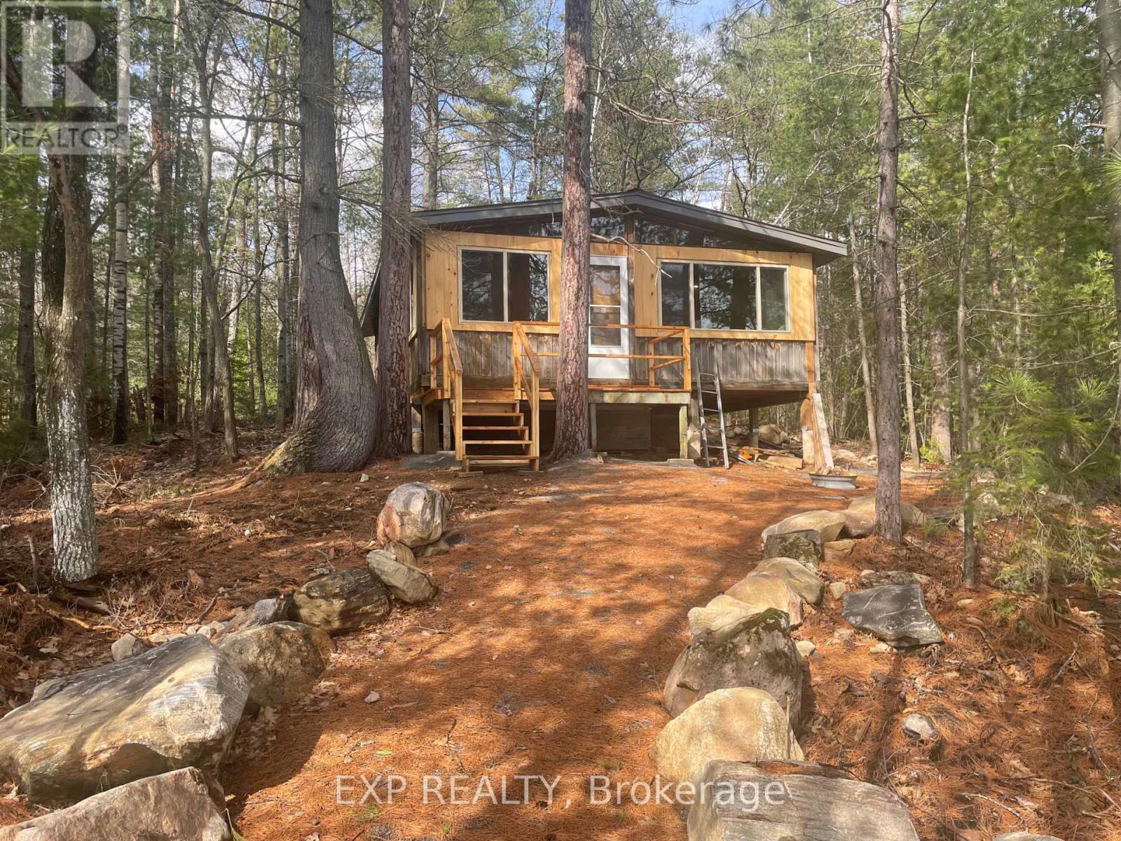 378 SPECTACLE LAKE ROAD, Madawaska Valley, Ontario