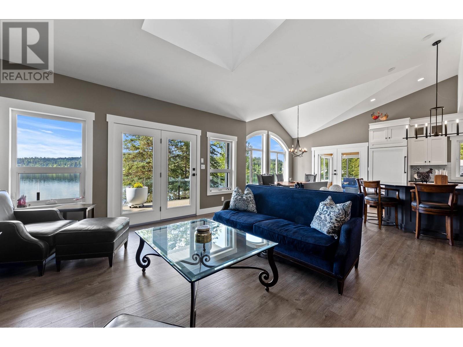 7922 Dean Road, Bridge Lake, British Columbia  V0K 1X2 - Photo 10 - R2996763
