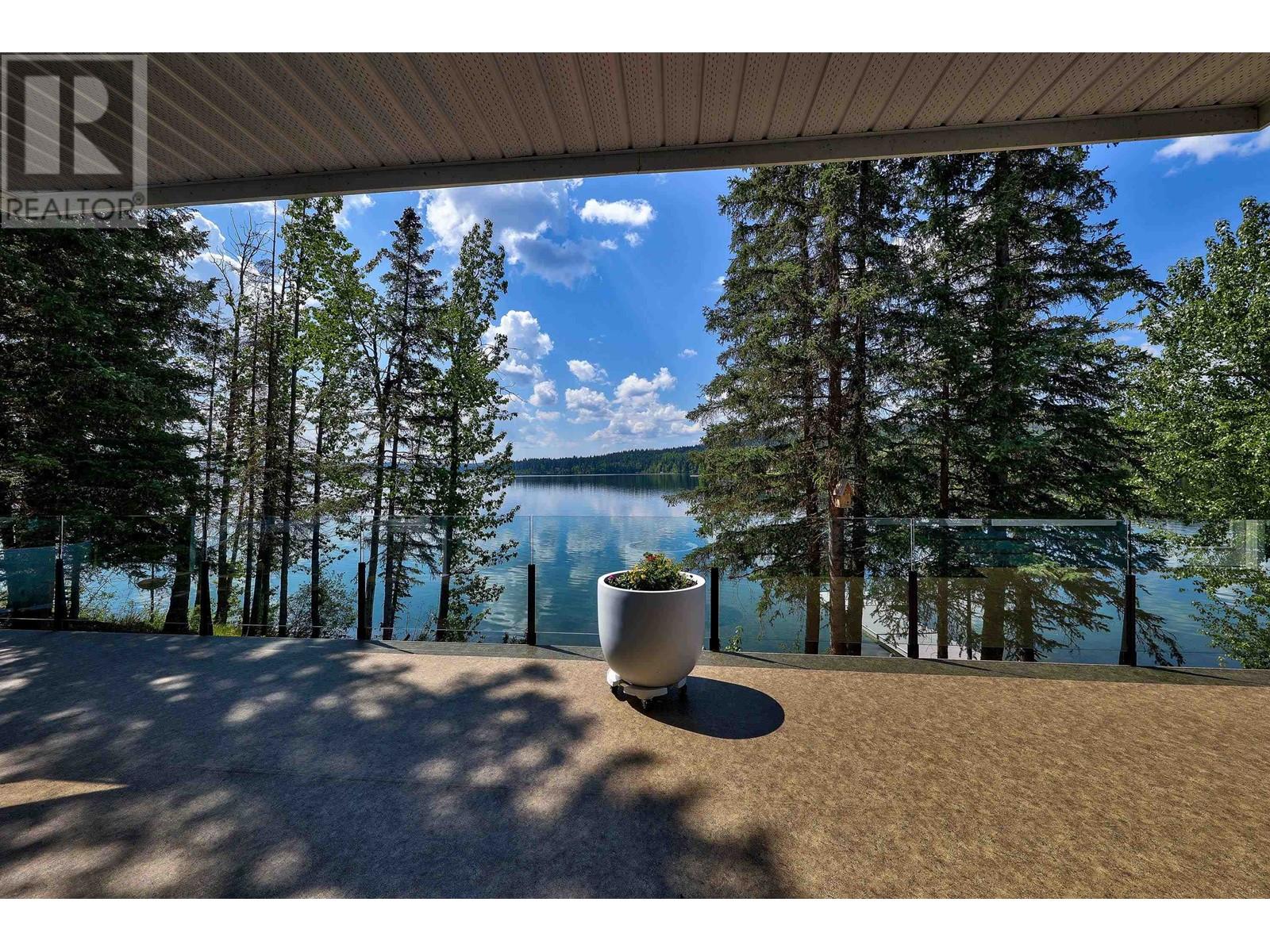 7922 Dean Road, Bridge Lake, British Columbia  V0K 1X2 - Photo 13 - R2996763