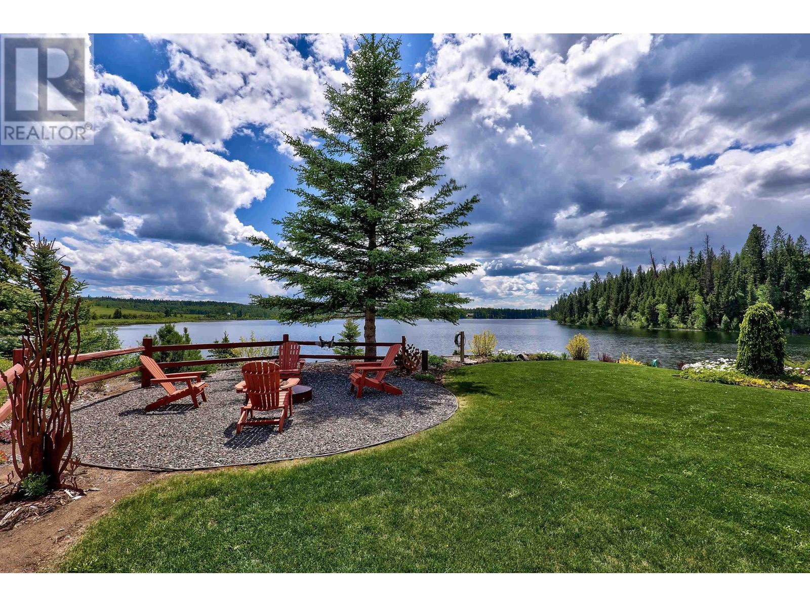 7315 Shertenlib Road, Bridge Lake, British Columbia  V0K 1X2 - Photo 22 - R2996768