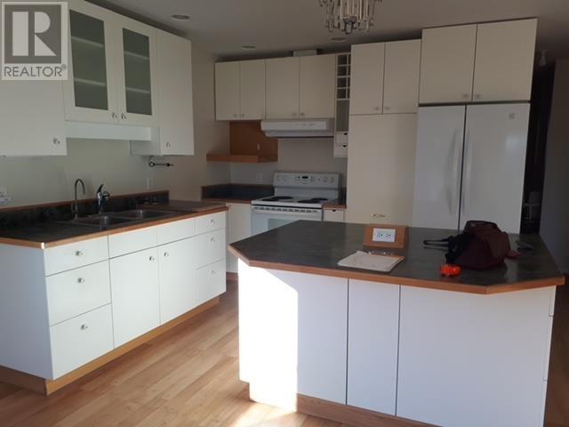4765 Telqua Drive, 108 Mile Ranch, British Columbia  V0K 2Z0 - Photo 32 - R2975135