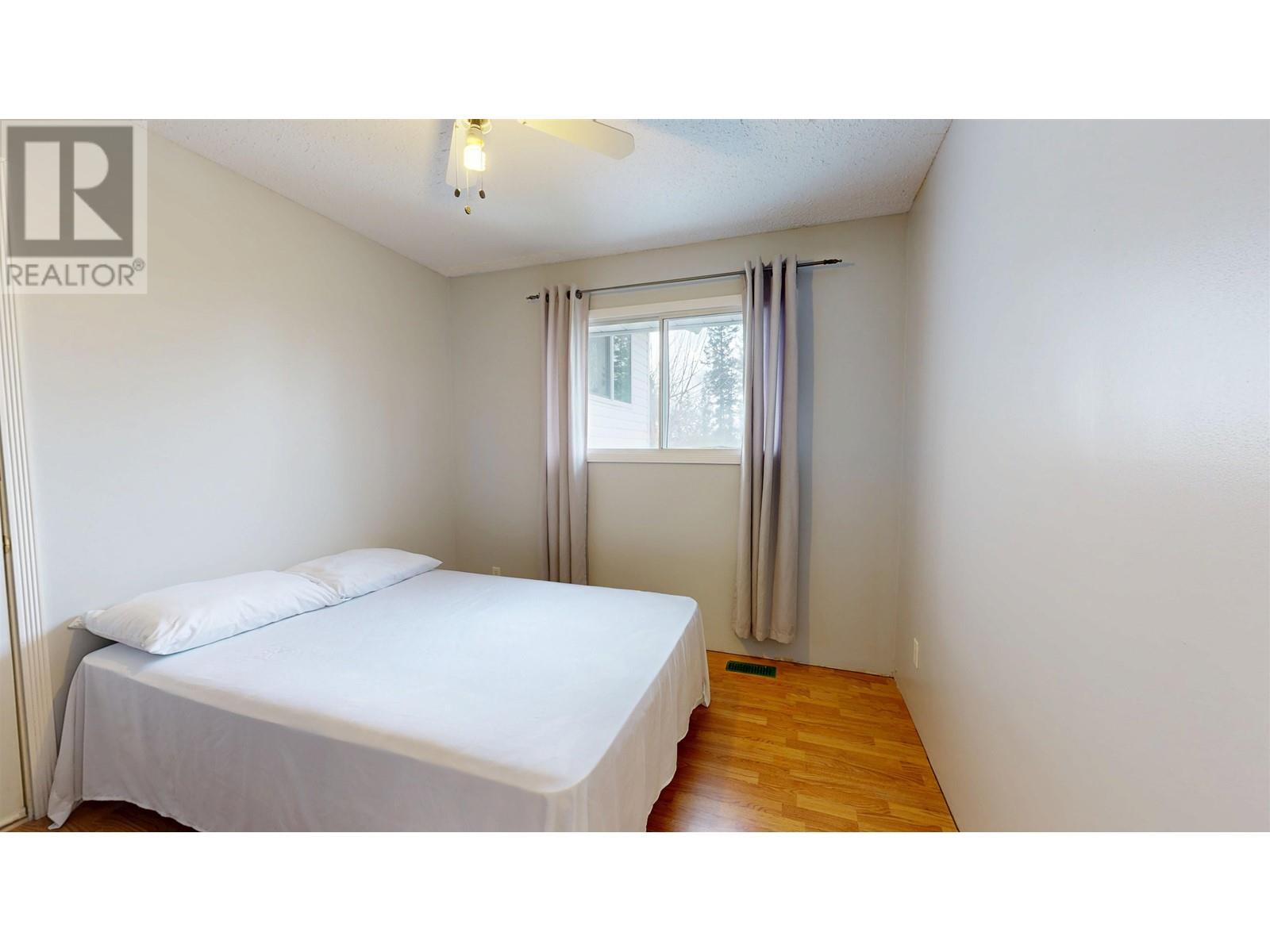 4765 Telqua Drive, 108 Mile Ranch, British Columbia  V0K 2Z0 - Photo 23 - R2975135