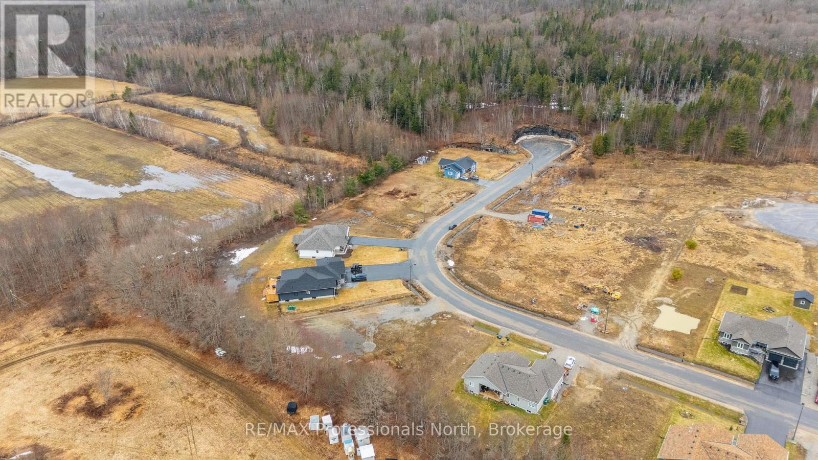 66 Windover Drive, Minden Hills, Ontario  K0M 2K0 - Photo 20 - X12089765