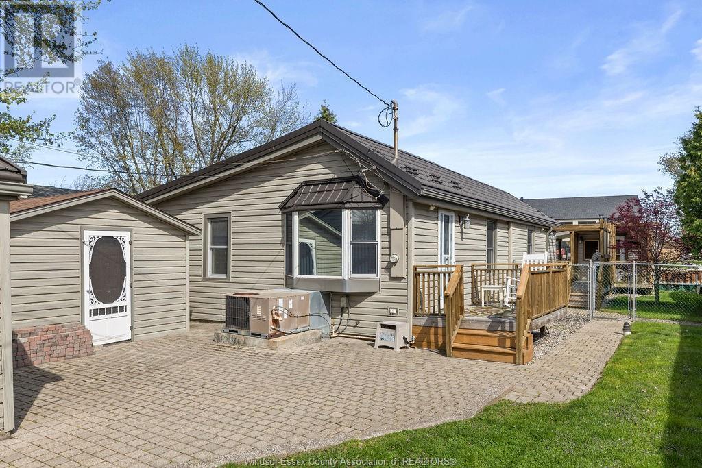 Property at 192 MILL image 3