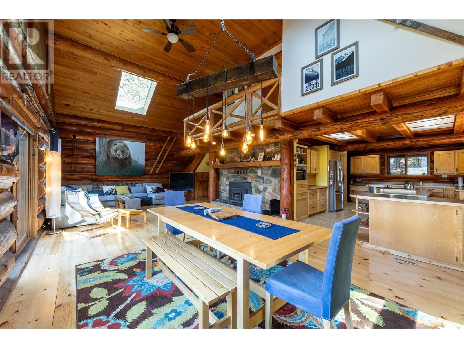 1569 Hartley Road, Golden, British Columbia  V0A 1H1 - Photo 16 - 10345423