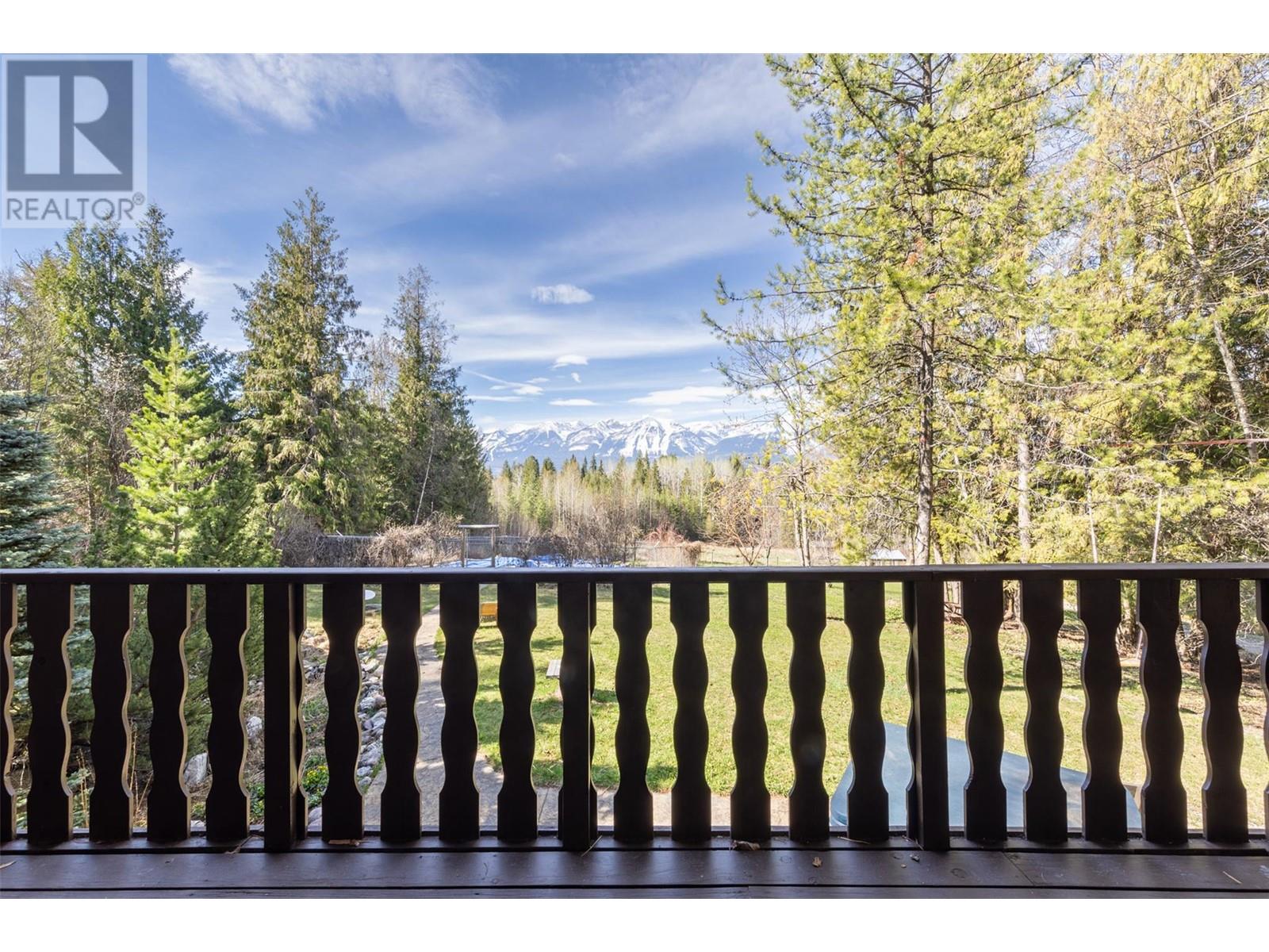 1569 Hartley Road, Golden, British Columbia  V0A 1H1 - Photo 28 - 10345423
