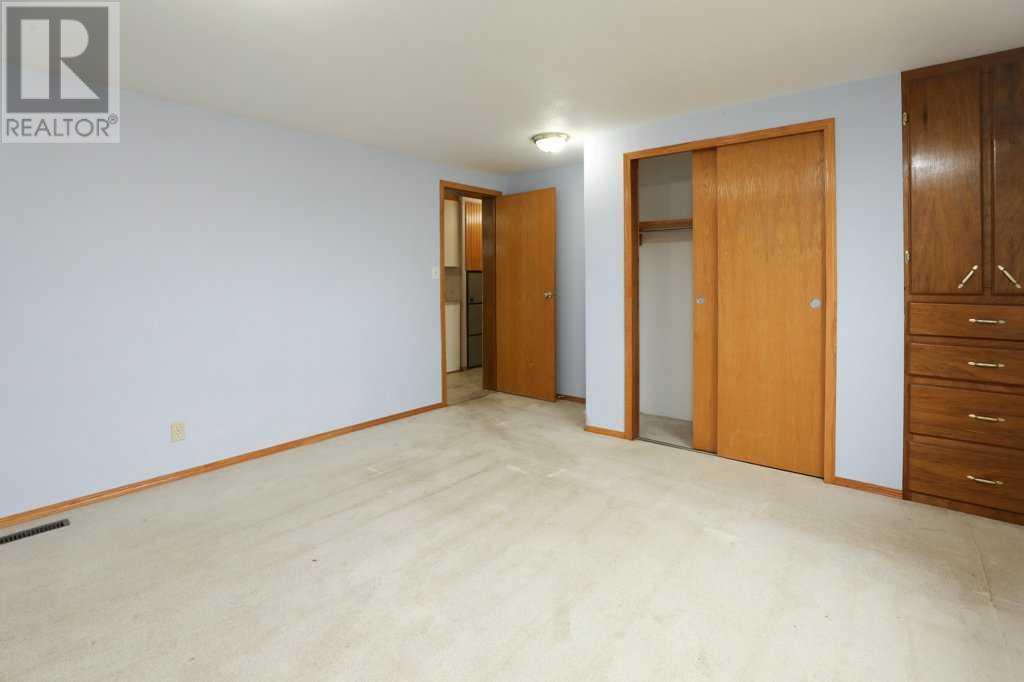 151047 Range Road 171, Enchant, Alberta  T0J 2Z0 - Photo 20 - A2179945