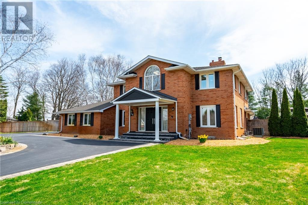 Property at 24 JOHN MARTIN Crescent image 2