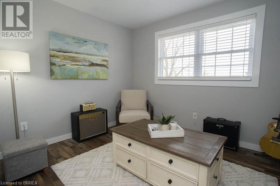 245 Charing Cross Street, Brantford, Ontario N3R 2J7 - Photo 18 - 40723225