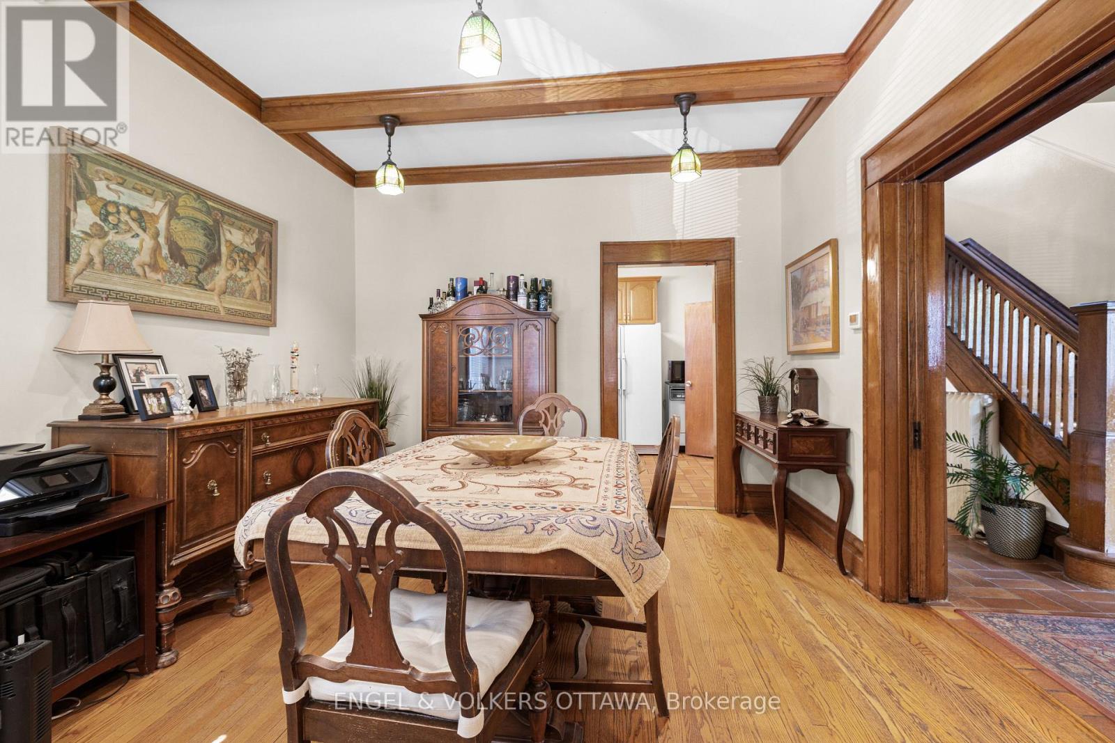 215 Argyle Avenue, Ottawa, Ontario  K2P 1B8 - Photo 11 - X12098218