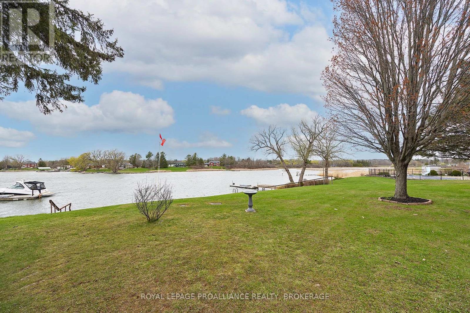 143 Clark Drive, Front Of Leeds & Seeleys Bay, Ontario  K7G 2V5 - Photo 41 - X12116018