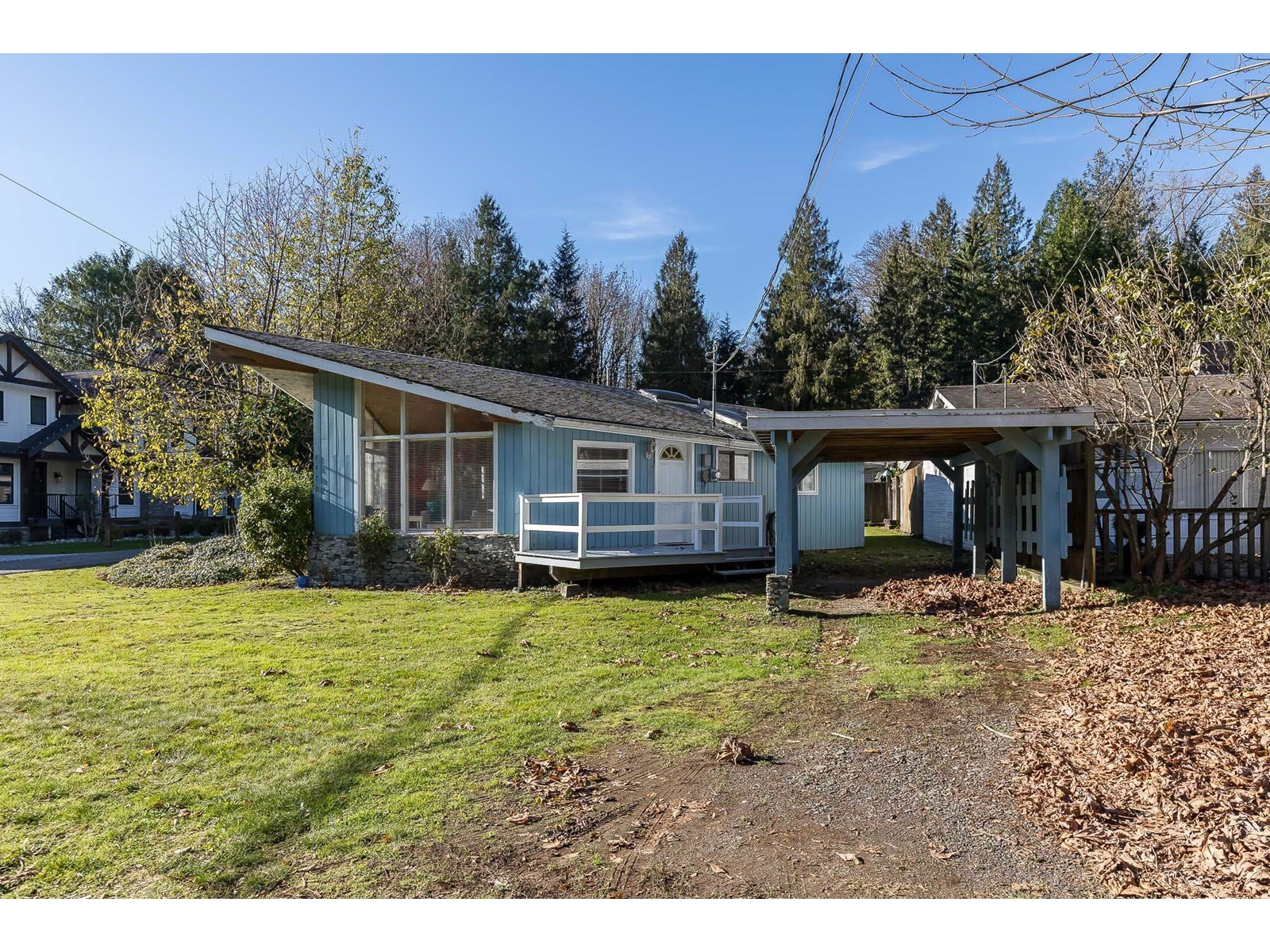 1879 Carol Road, Cultus Lake South, Lindell Beach, British Columbia  V2R 4W9 - Photo 4 - R2996251