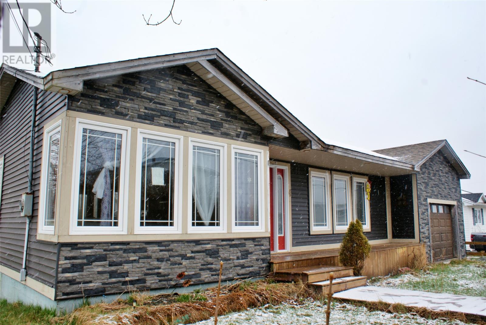 4 Fraizes Avenue, Carbonear, Newfoundland & Labrador