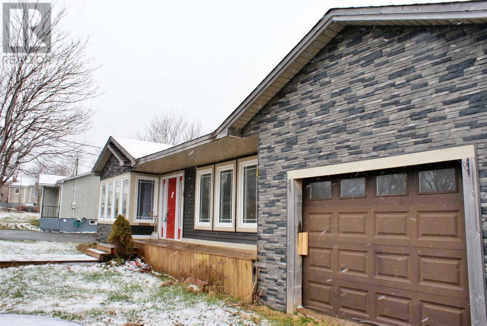 Property at 4 Fraizes Avenue image 5