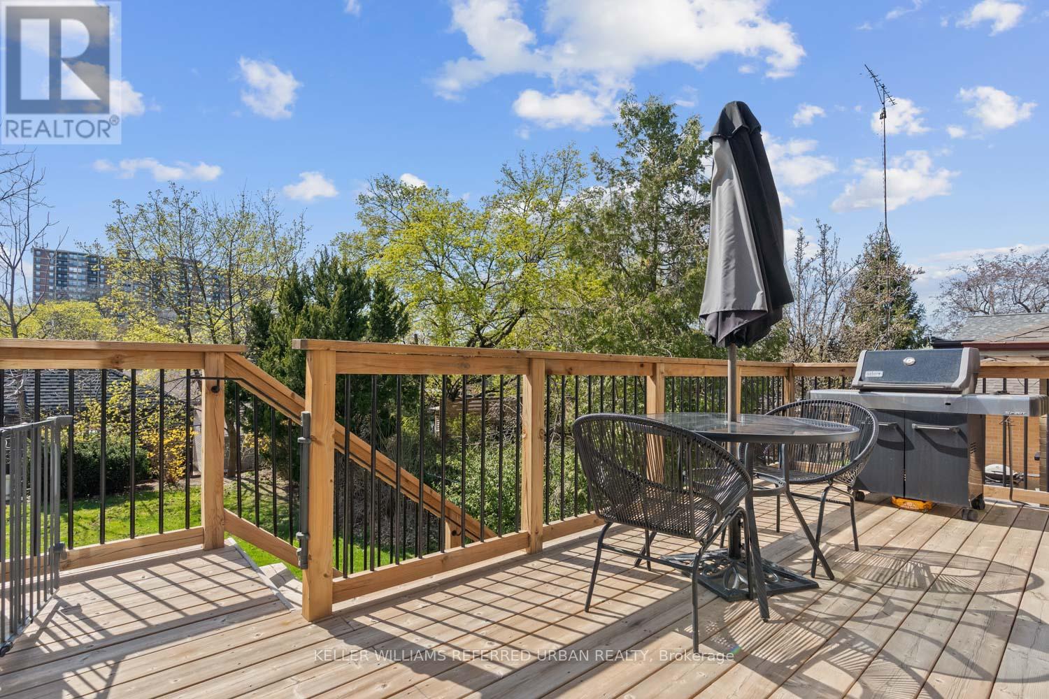 54 Cronin Drive, Toronto, Ontario  M9B 4V1 - Photo 42 - W12113543