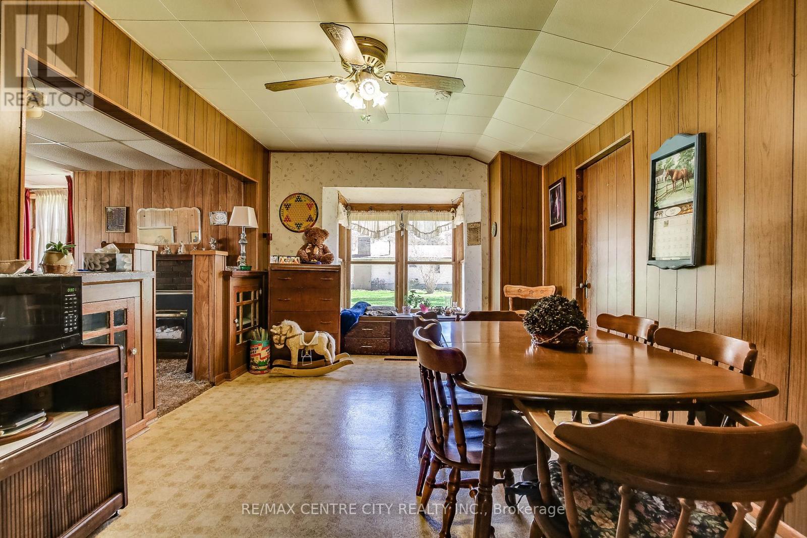 358 Warren Street, Central Elgin, Ontario  N5L 1B5 - Photo 11 - X12116059