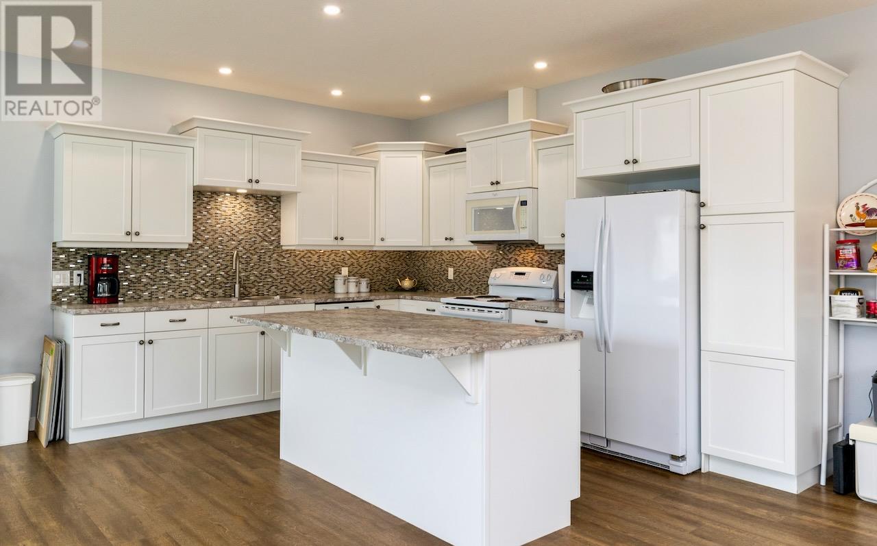 1249 Jordan Way Unit# A Lot# 1, Scotch Creek, British Columbia