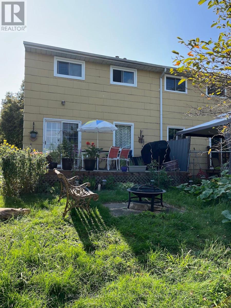 Property at 1458 WILDREN PLACE image 5