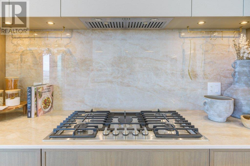 1054 Emslie Street, Kelowna, British Columbia  V1W 5J1 - Photo 8 - 10345760