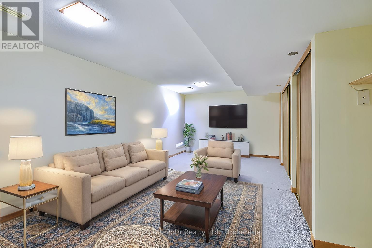 864 Midland Point Road, Midland, Ontario L4R 5G2 - Photo 14 - S12014052