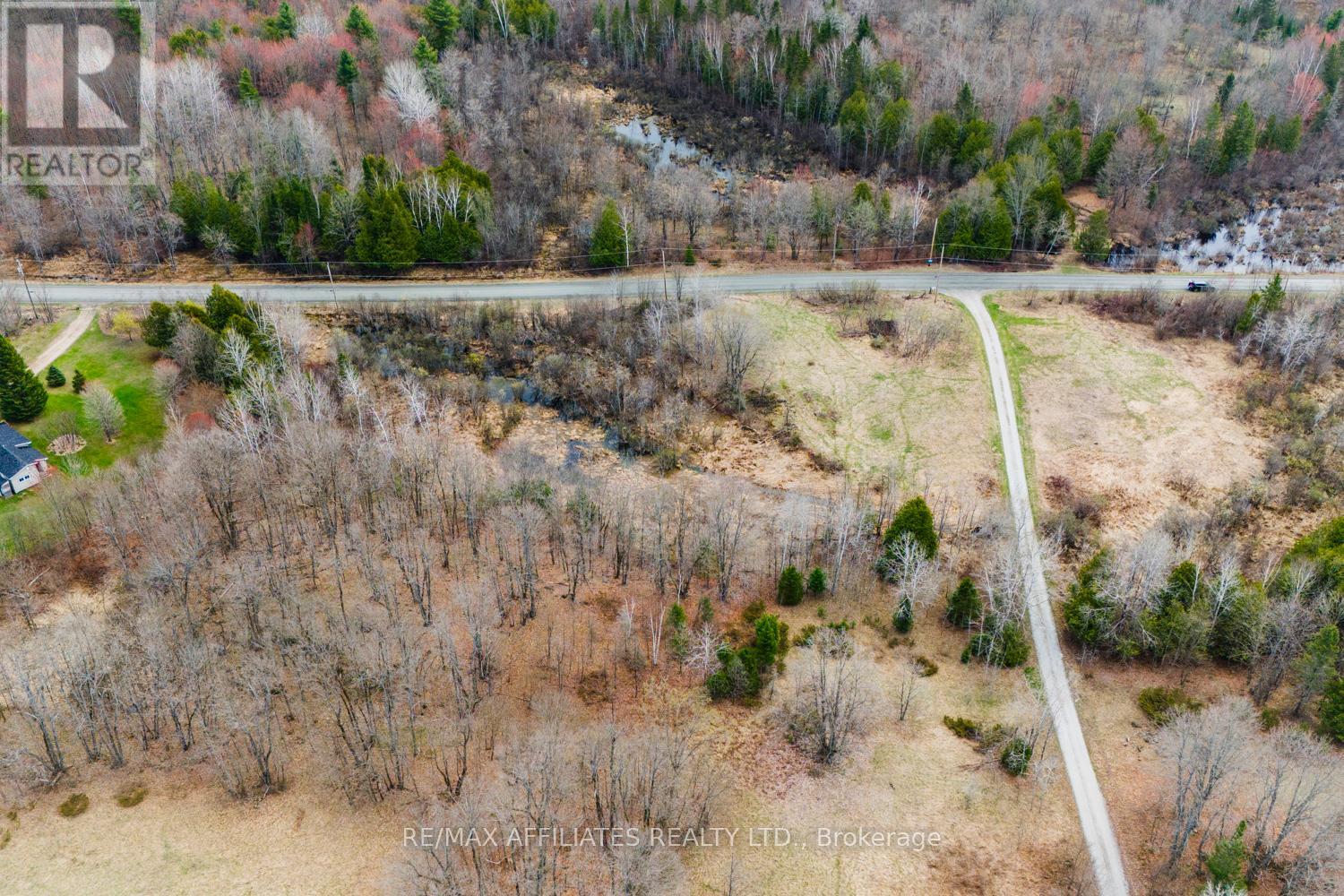 000 Armstrong Line, Tay Valley, Ontario  K0H 2B0 - Photo 14 - X12116041