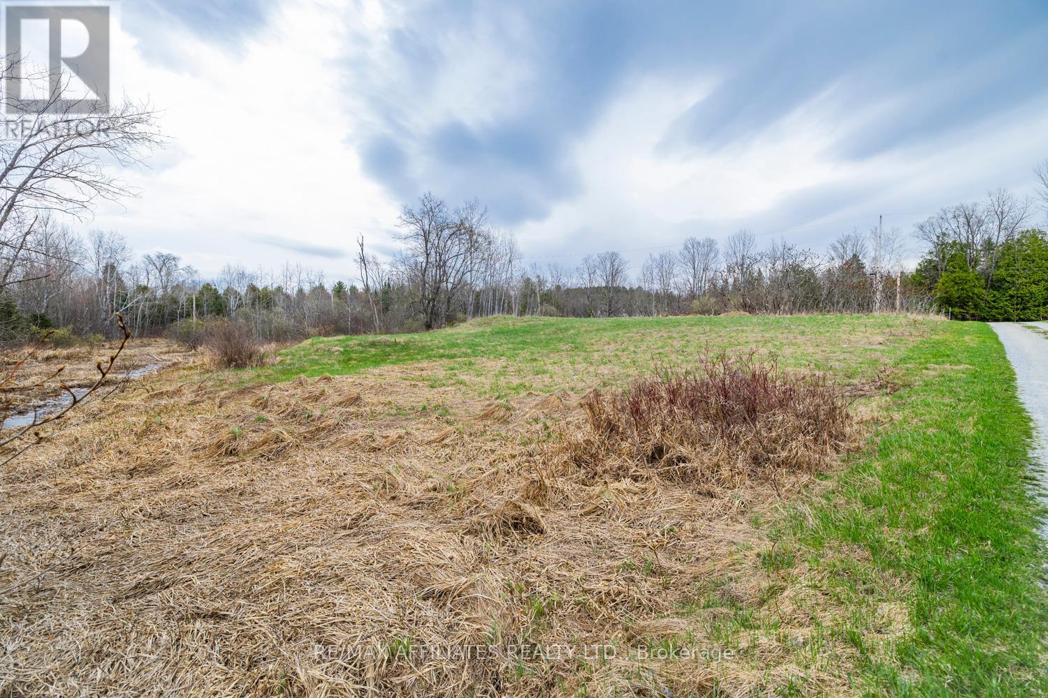 000 Armstrong Line, Tay Valley, Ontario  K0H 2B0 - Photo 8 - X12116041