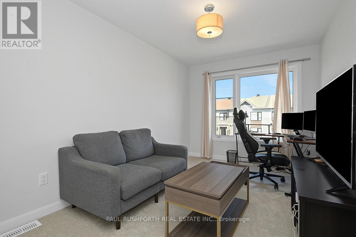 706 Lurgan Way, Ottawa, Ontario  K4M 0J3 - Photo 13 - X12116060