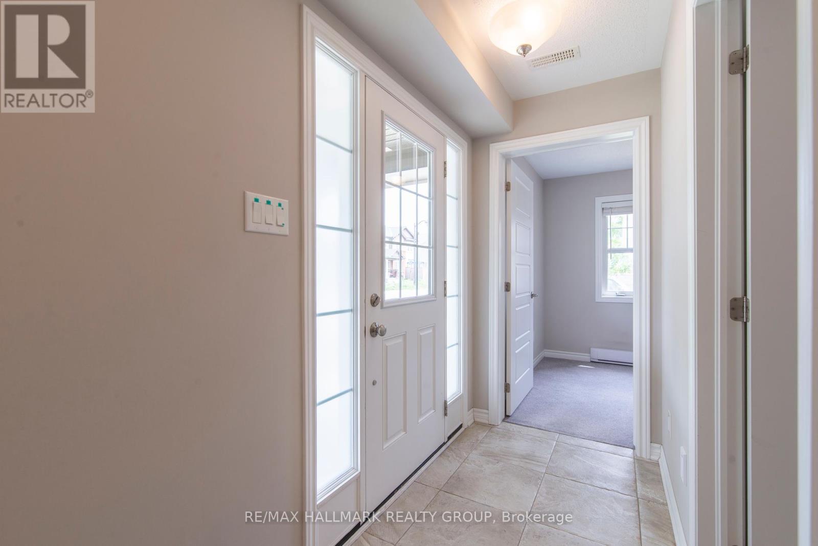 799 Mayfly Crescent, Ottawa, Ontario  K2J 6C7 - Photo 3 - X12116091