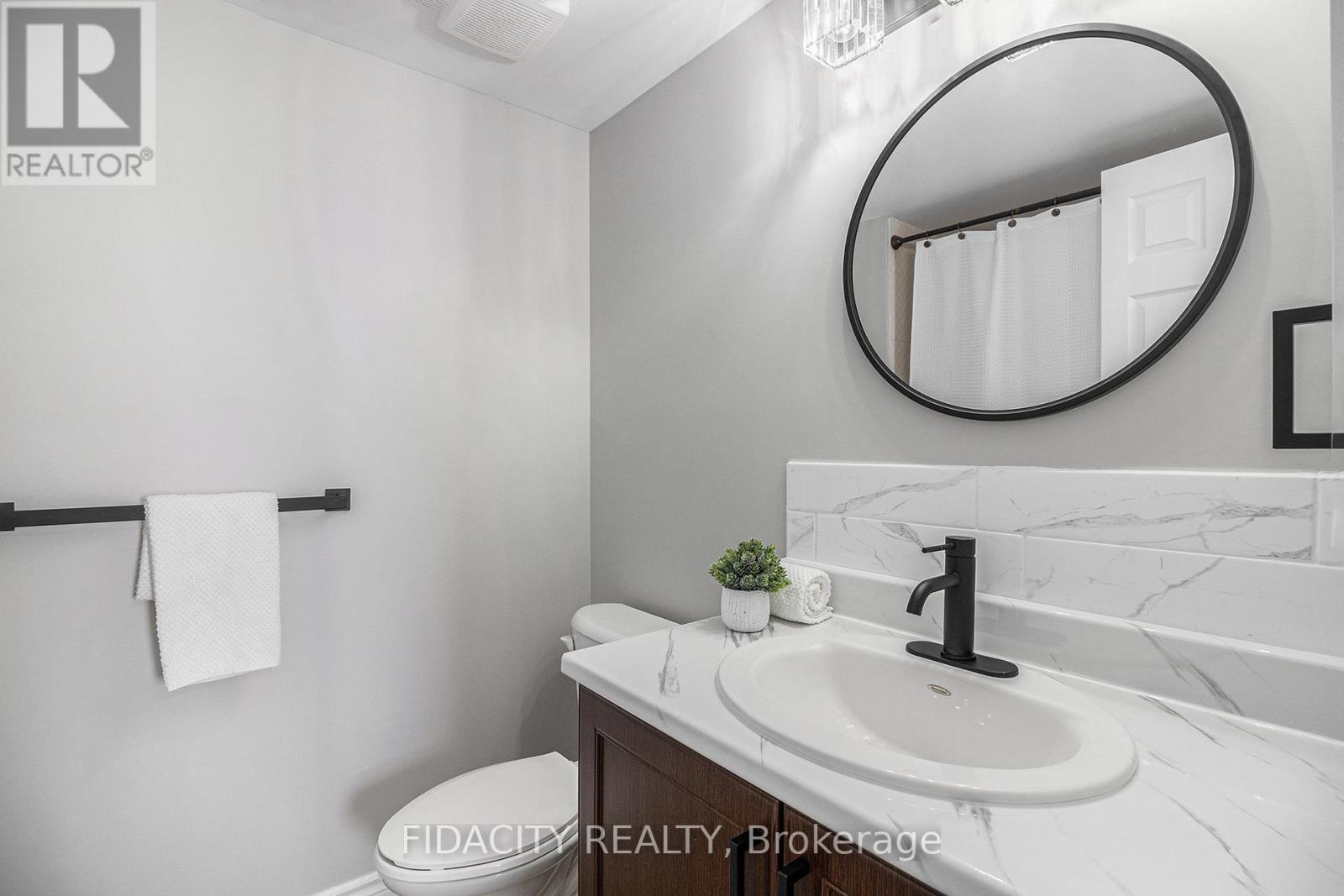 3 - 711 Lakeridge Drive, Ottawa, Ontario  K4A 0N5 - Photo 18 - X12116112