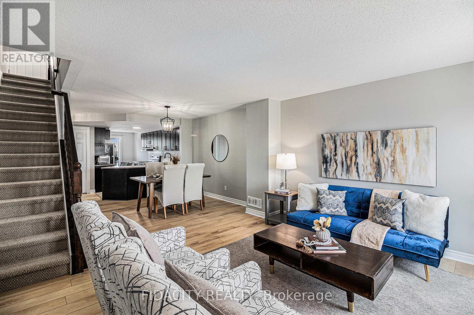 3 - 711 Lakeridge Drive, Ottawa, Ontario  K4A 0N5 - Photo 4 - X12116112