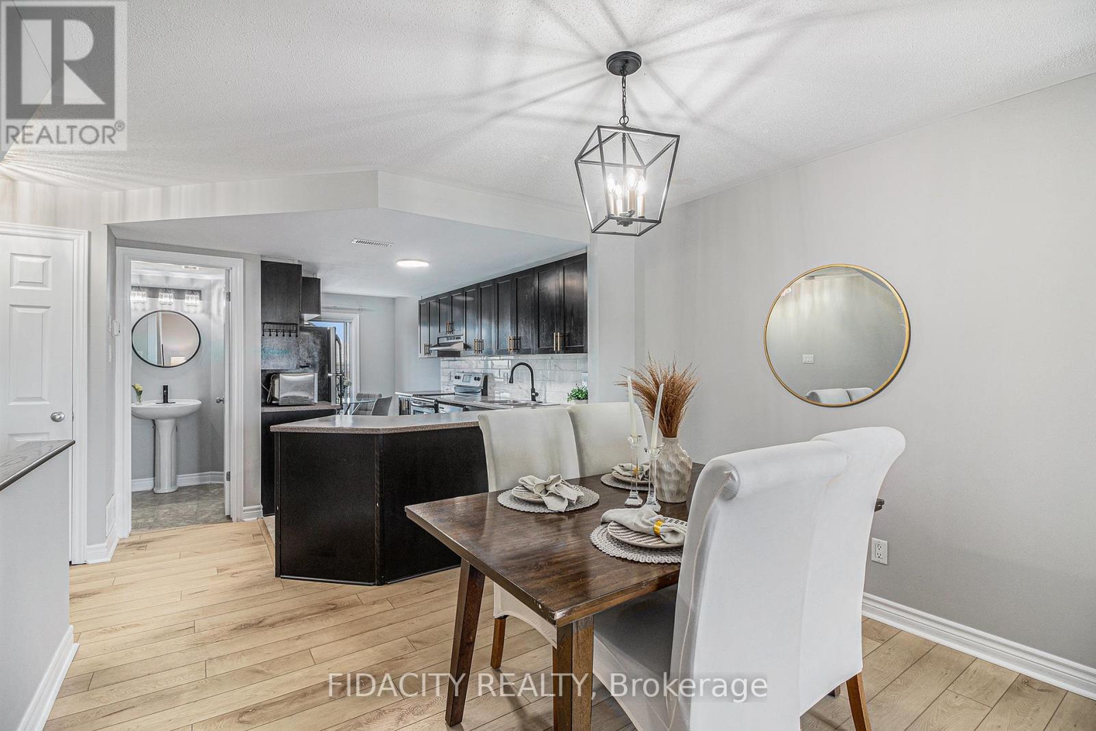 3 - 711 Lakeridge Drive, Ottawa, Ontario  K4A 0N5 - Photo 8 - X12116112